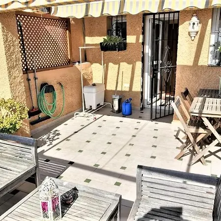 Casa Punta Doncella 5 *